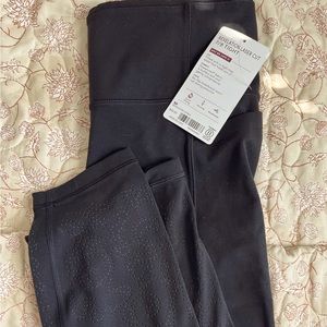 Athleta Revelation Laser Cut 7/8 Tight- Black